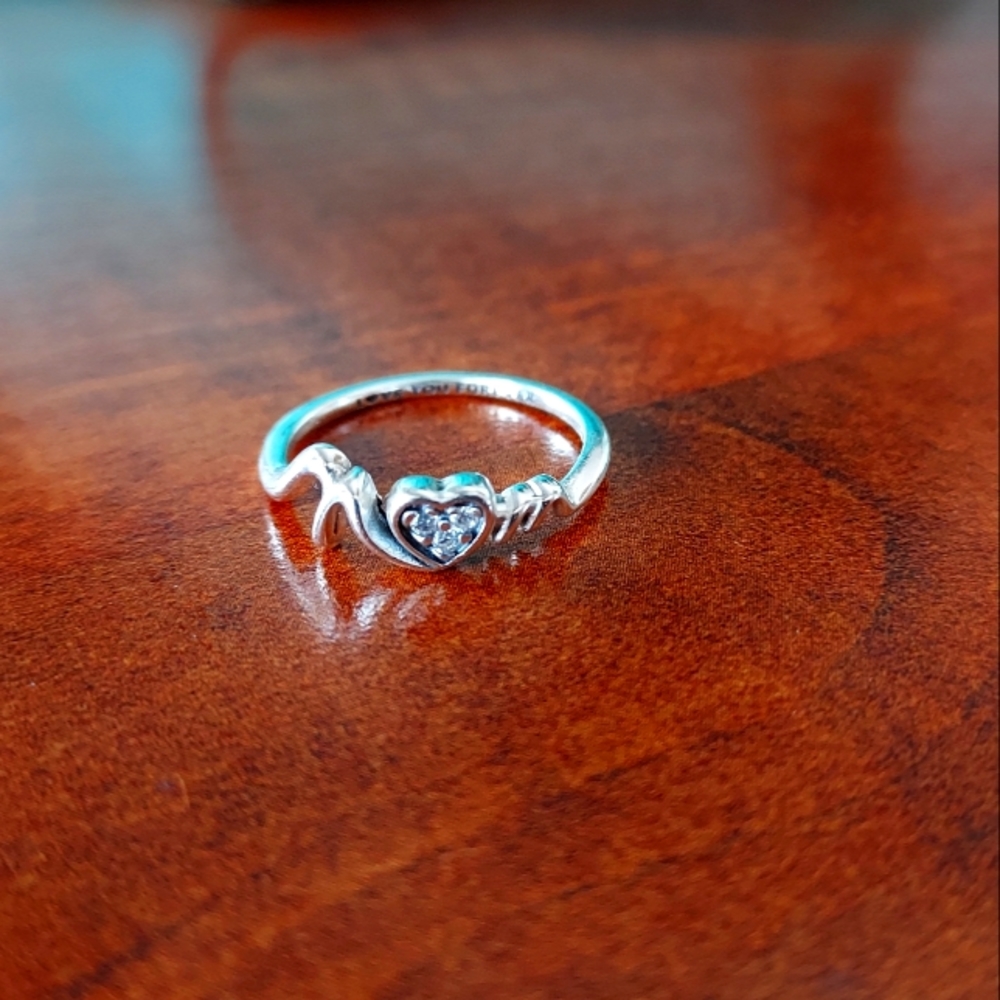 Pandora Ring